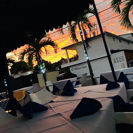 Hotel Restaurante Thomas Boca Chica Dış mekan fotoğraf