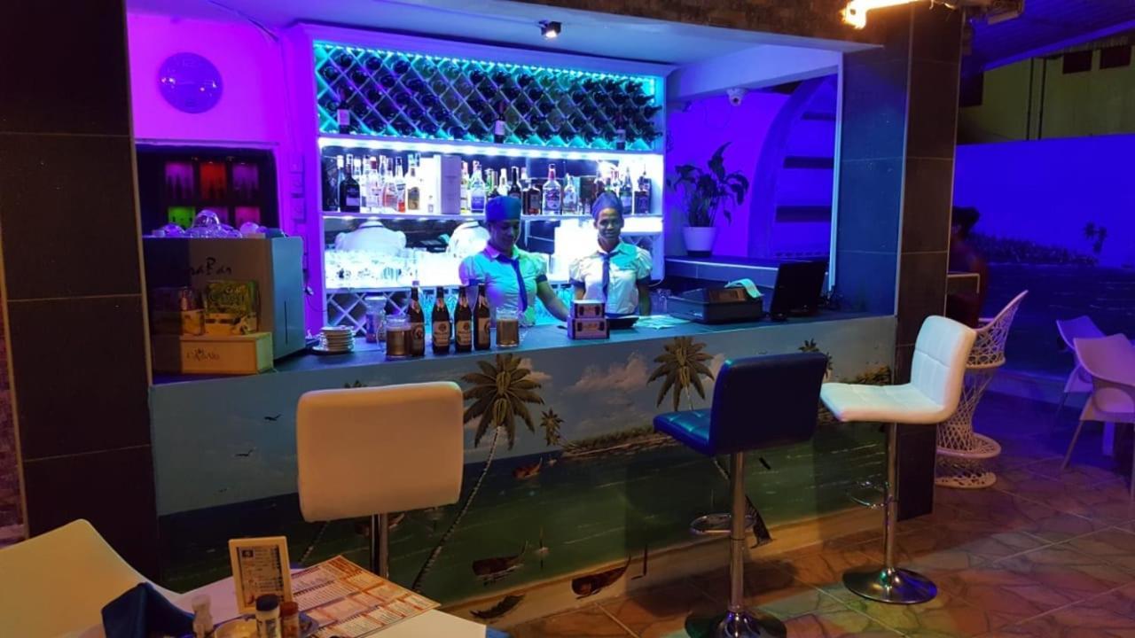 Hotel Restaurante Thomas Boca Chica Dış mekan fotoğraf