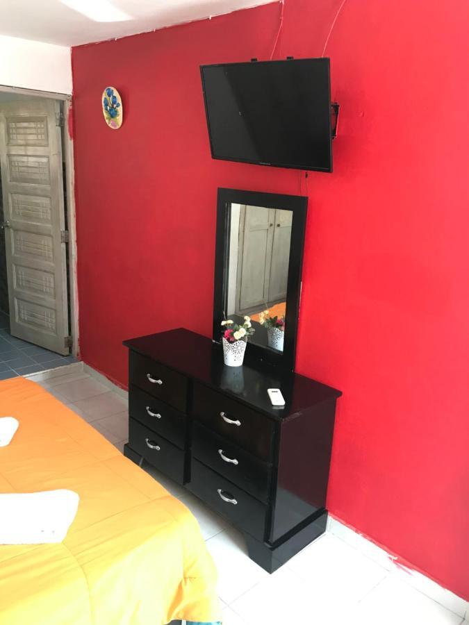 Hotel Restaurante Thomas Boca Chica Dış mekan fotoğraf